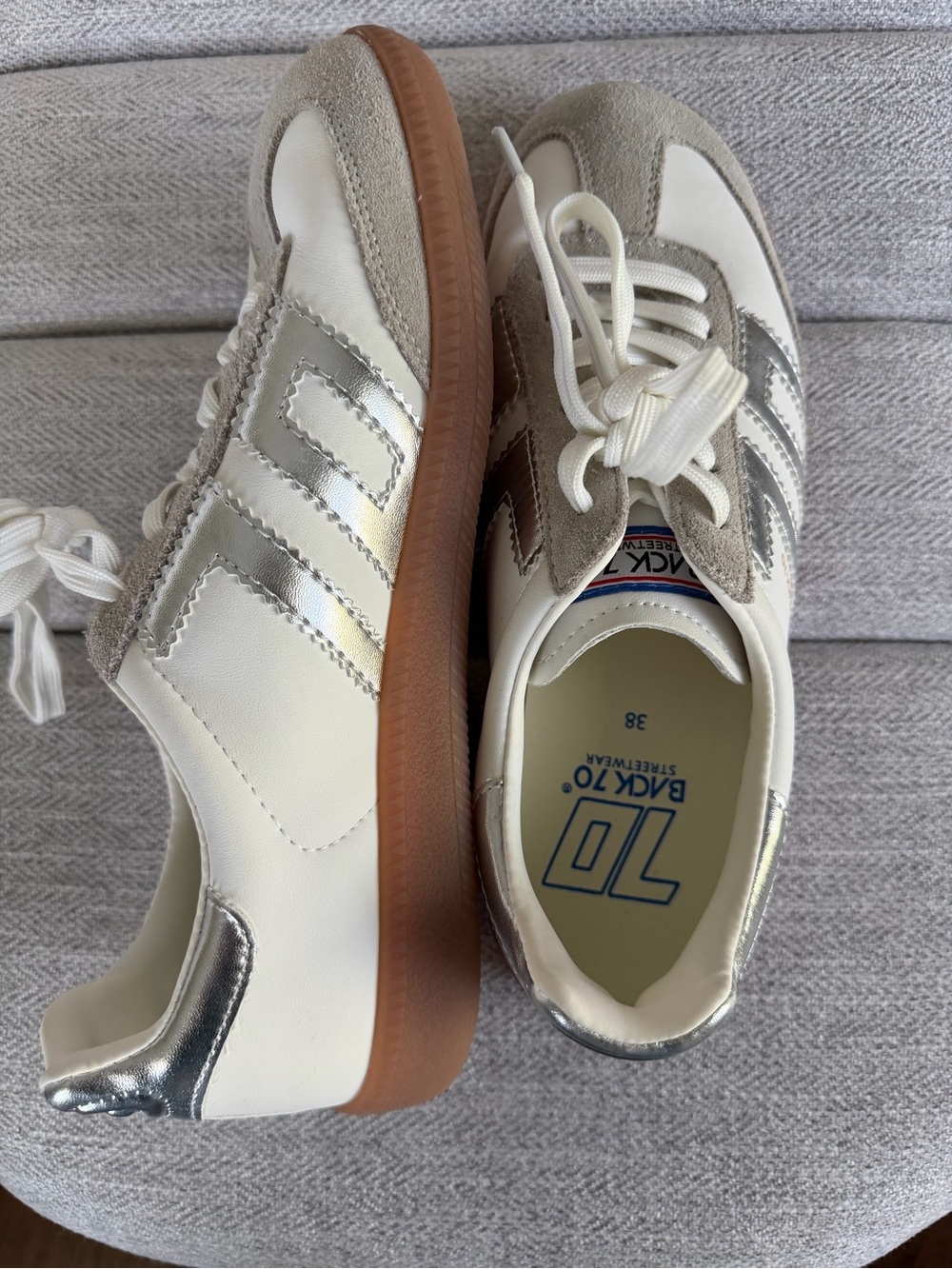 Back 70 Women's Retro Sneakers in White and Silver worn once!